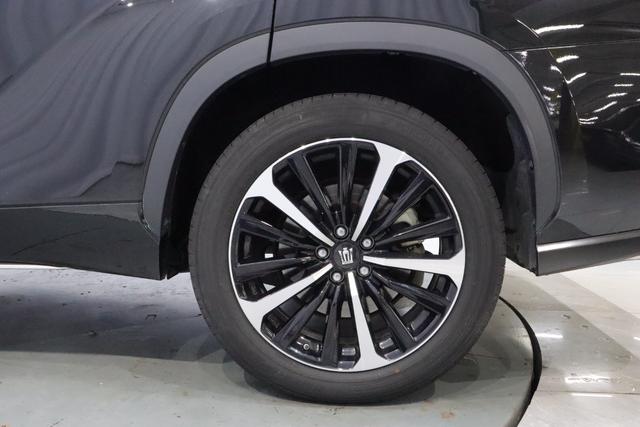 Toyota Crown 2023 thumb 7