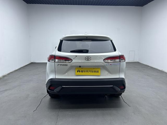 Toyota Frontlander 2022 thumb 4