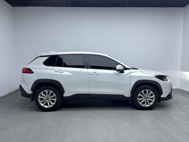 Toyota Frontlander 2022 thumb 6
