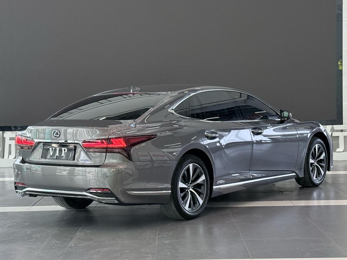 Lexus LS 2021 thumb 3