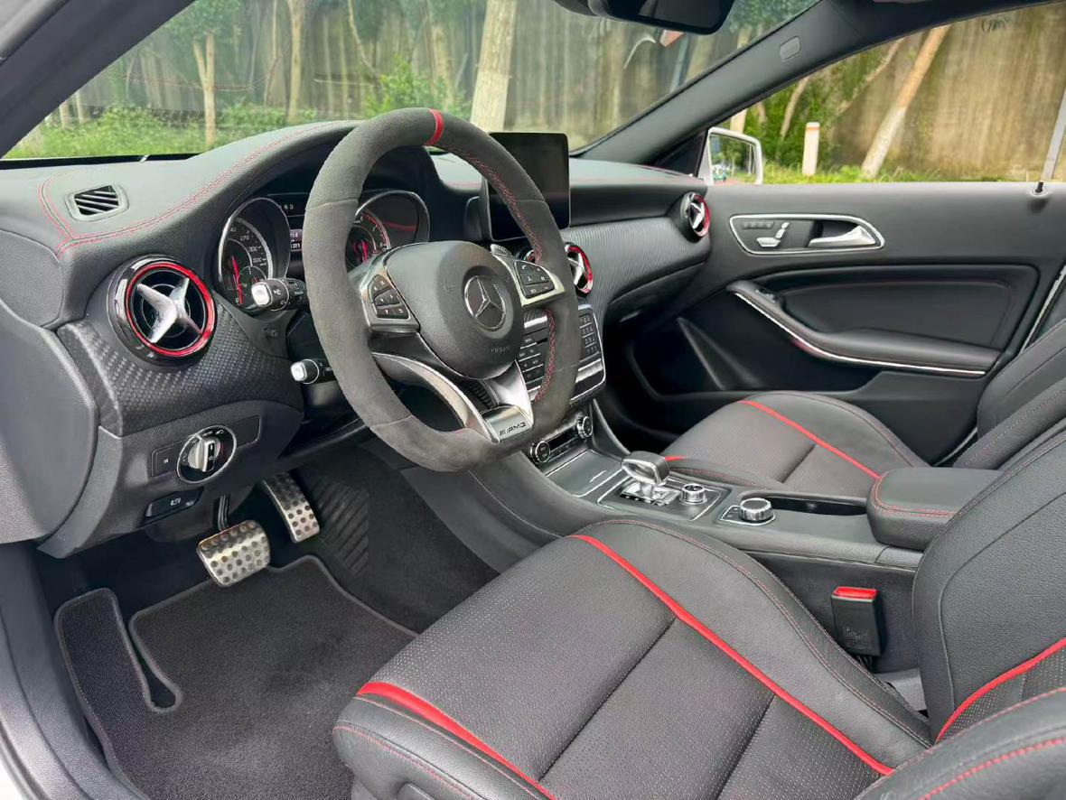Mercedes-Benz A-Класс 2017 thumb 7