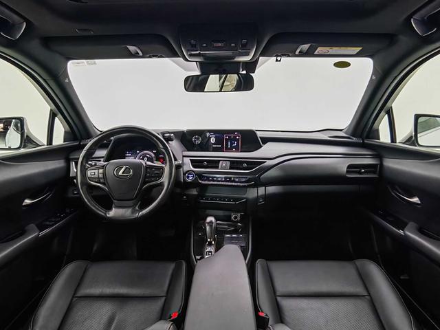 Lexus UX 2020 thumb 12