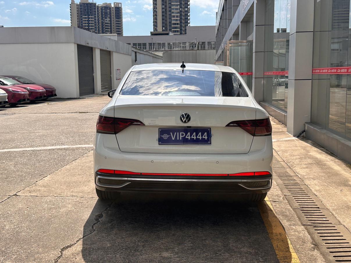 Volkswagen Sagitar 2024 thumb 3