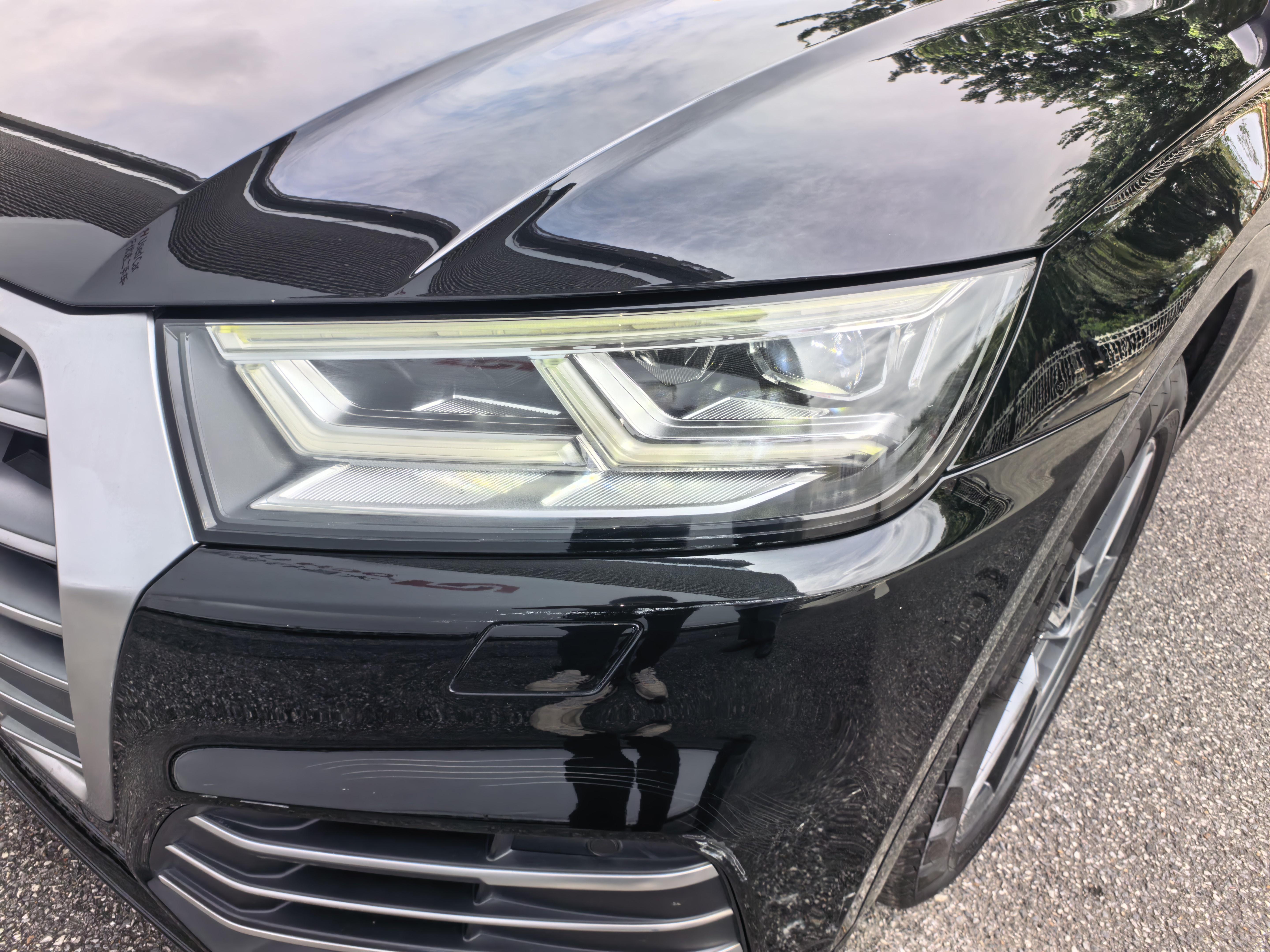 Audi Q5 2018 thumb 4