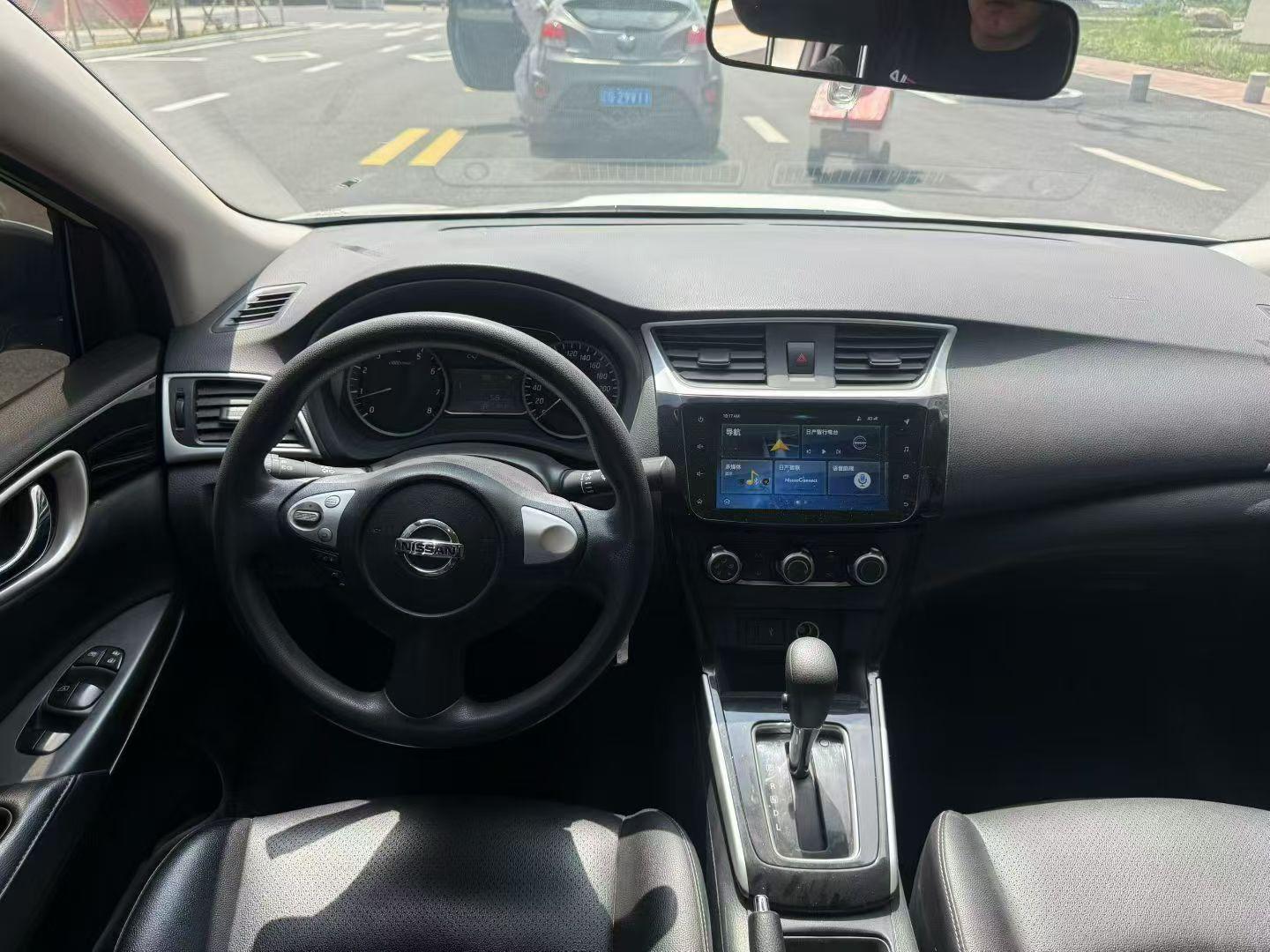 Nissan Sylphy 2019 thumb 4