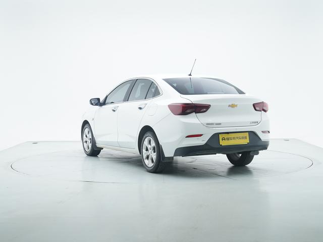 Chevrolet Cavalier 2020 thumb 3
