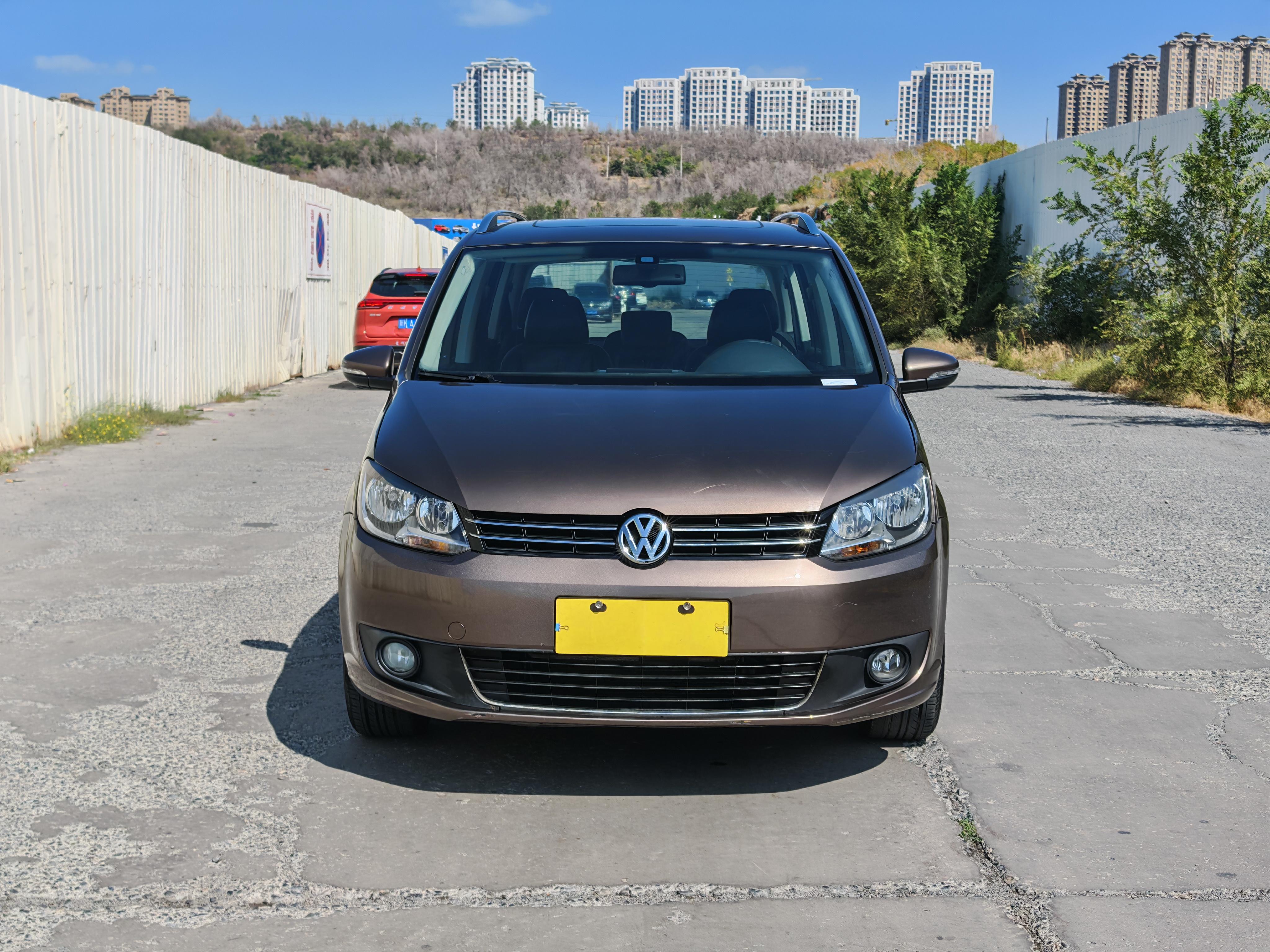 Volkswagen Touran 2013 thumb 12