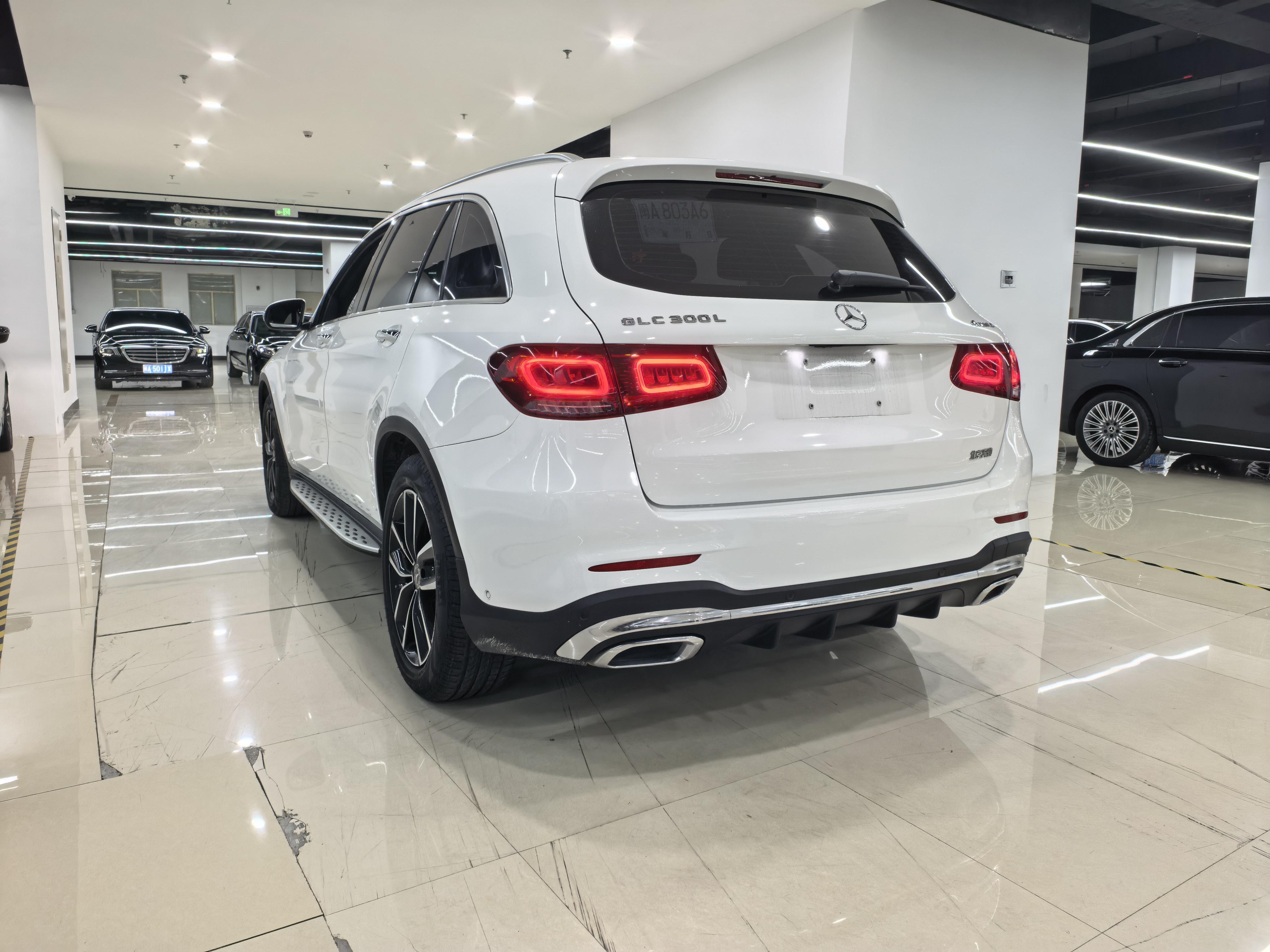 Mercedes-Benz GLC 2022 thumb 2