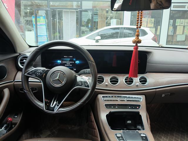 Mercedes-Benz E-Класс 2021 thumb 3