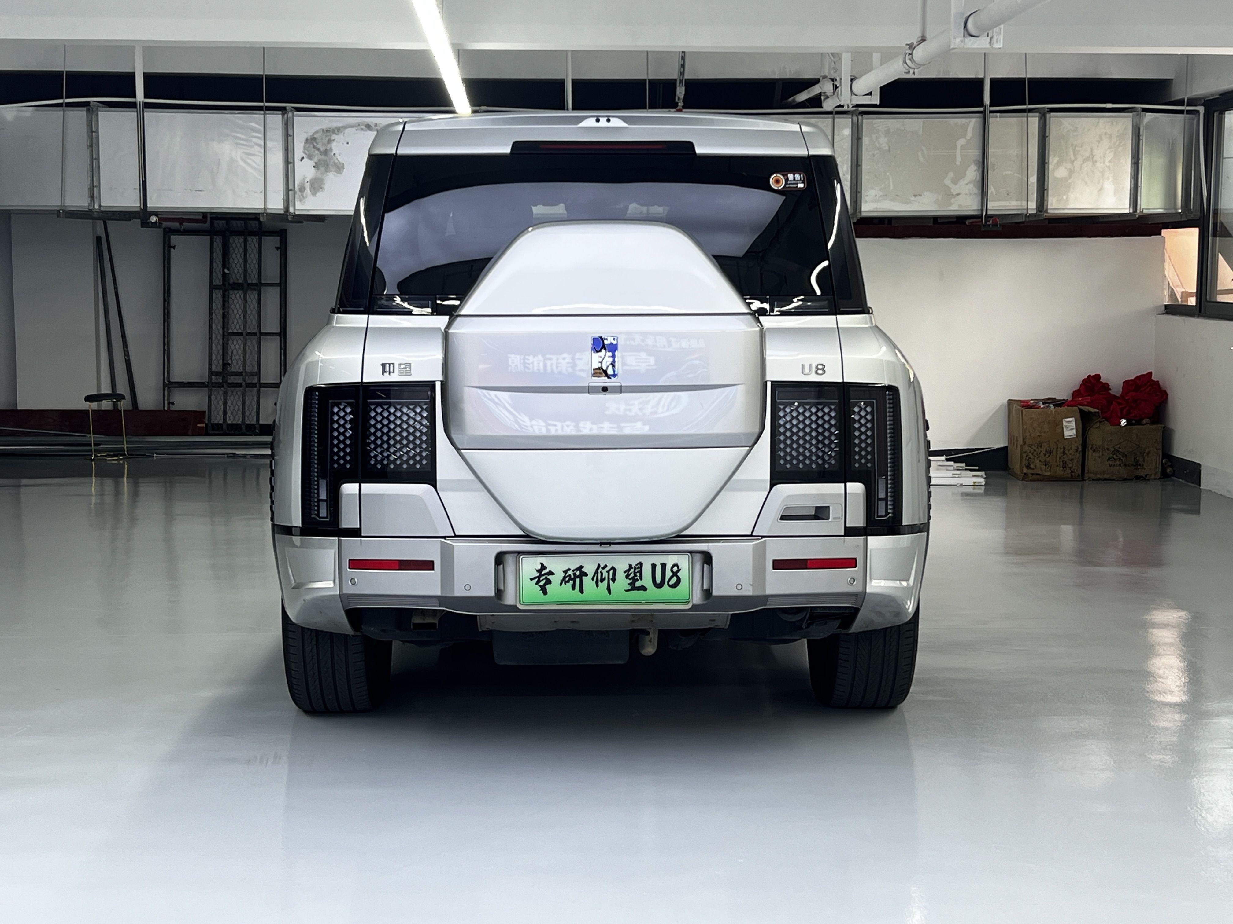 Yangwang (BYD) U8 2023 thumb 4