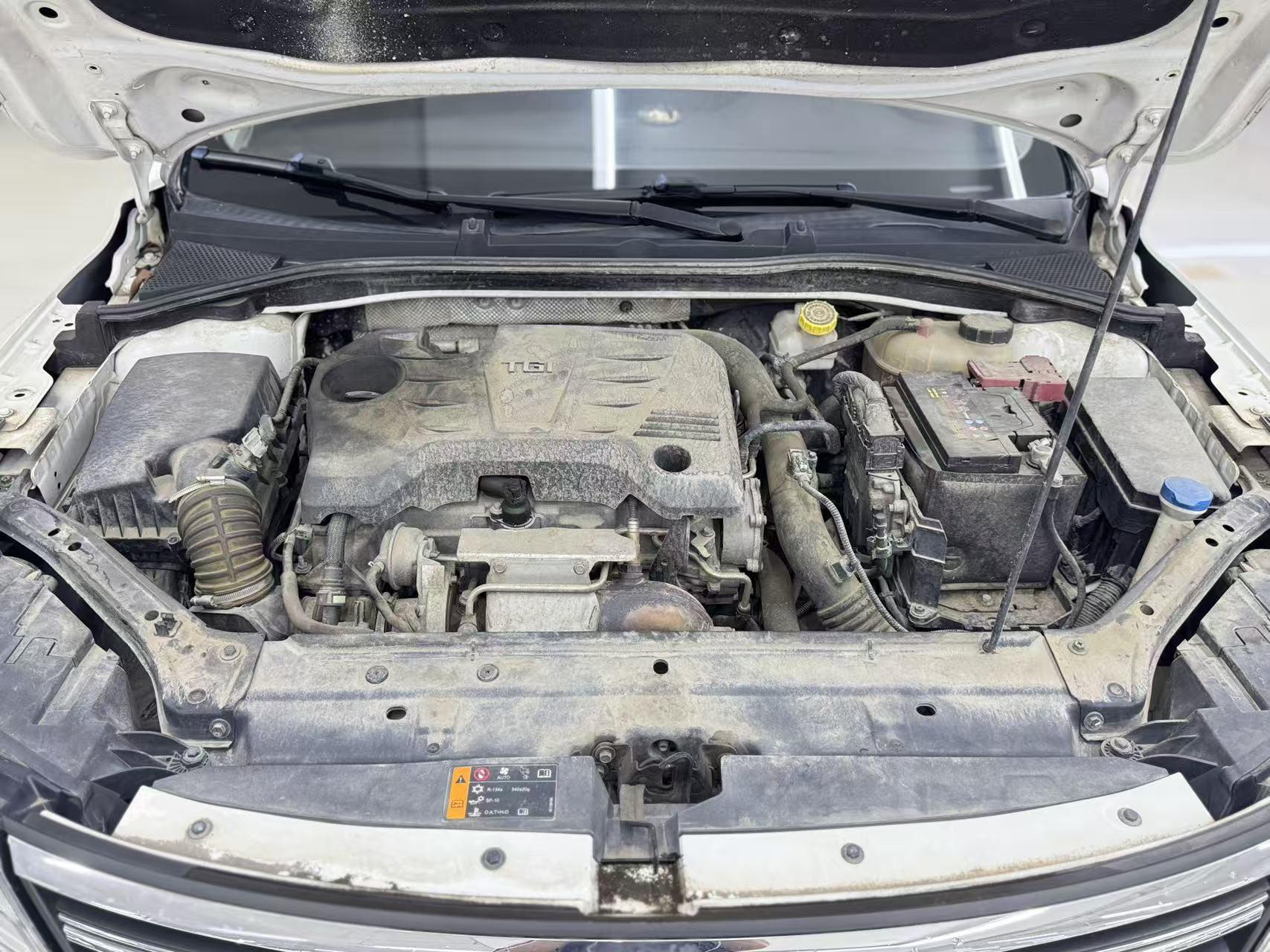 Roewe i6 2018 thumb 7