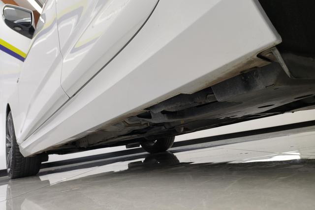 Cadillac CT4 2023 thumb 4
