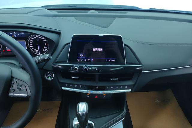 Cadillac CT4 2023 thumb 11