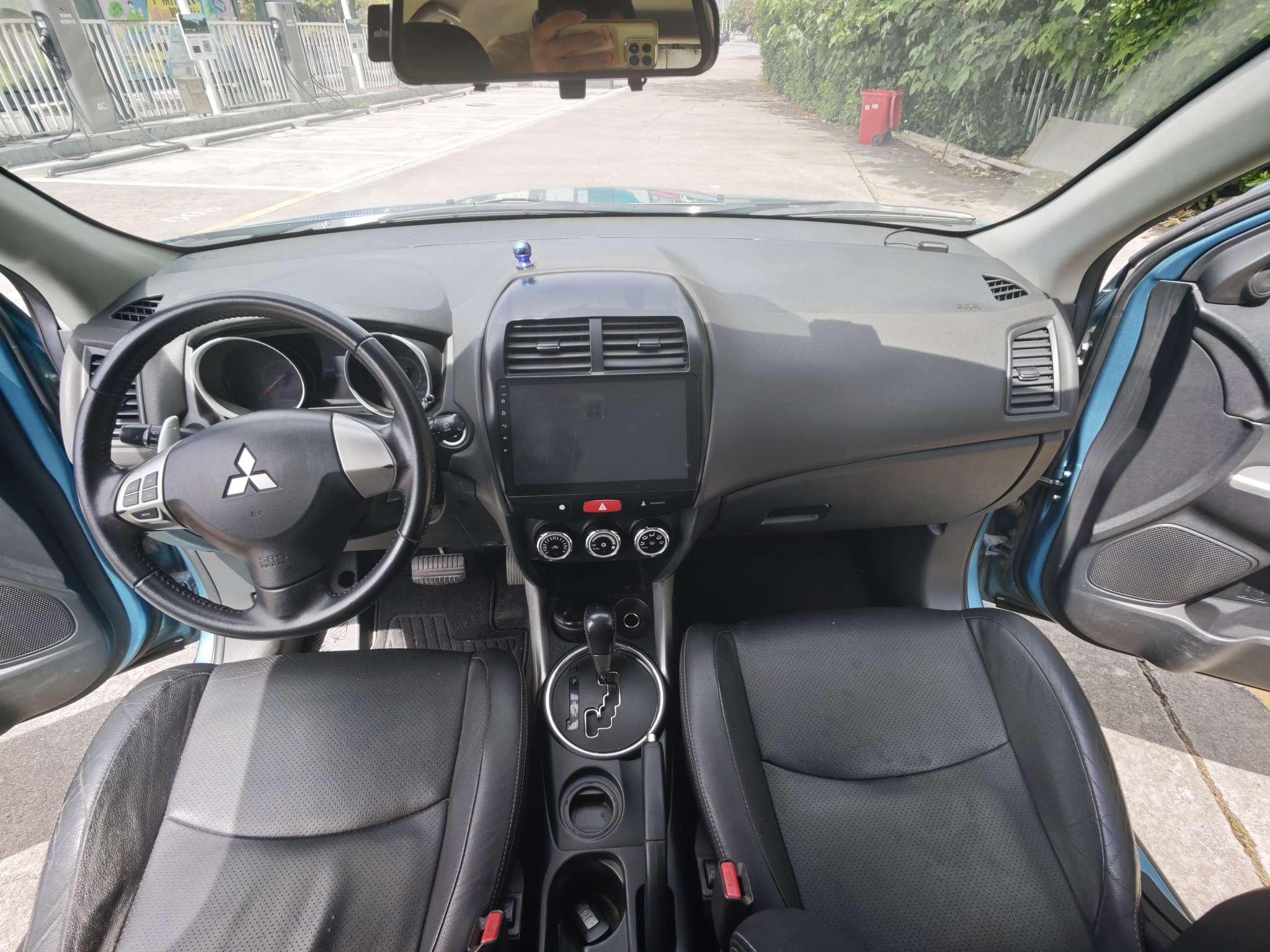 Mitsubishi ASX 2013 thumb 5