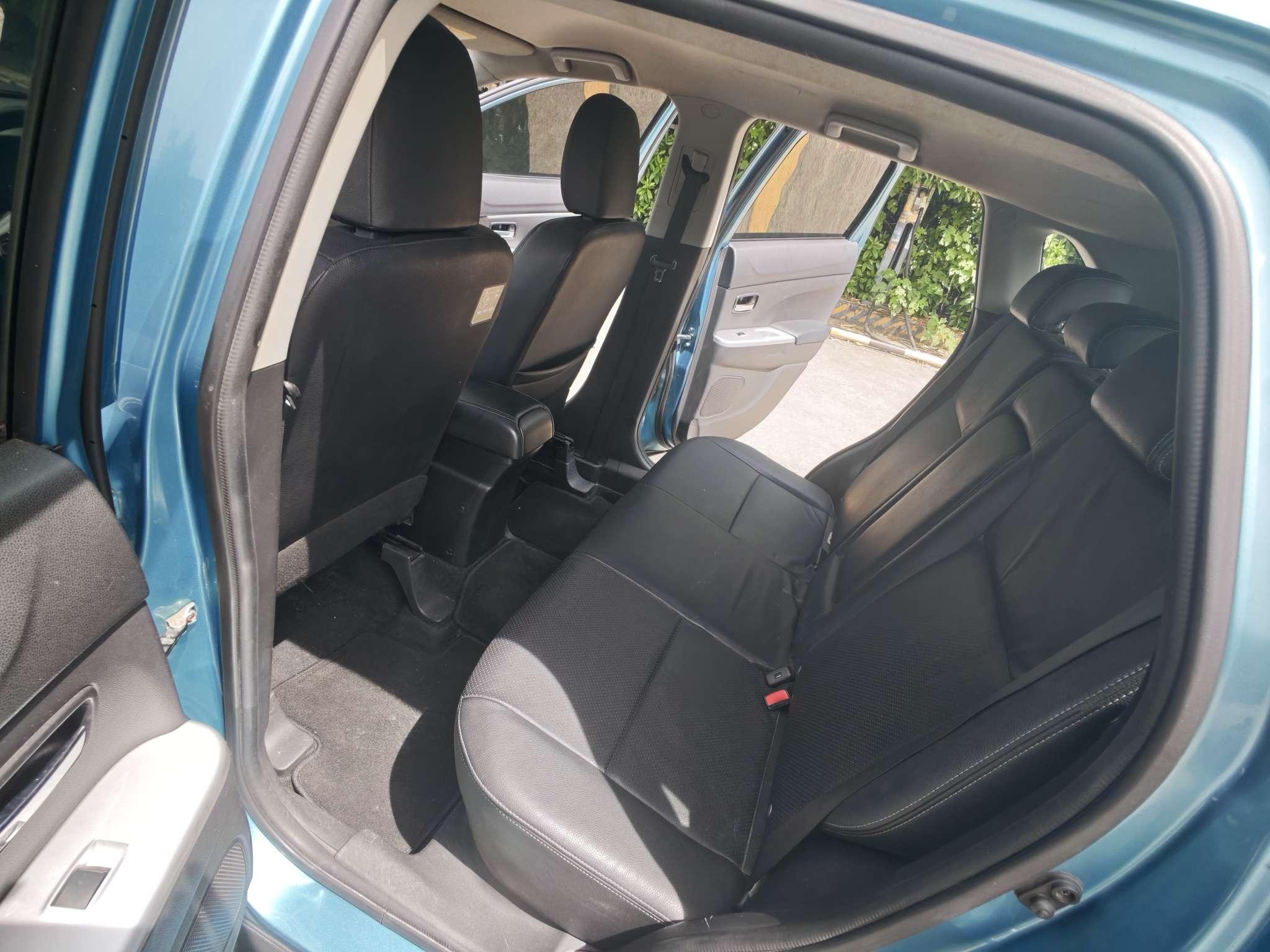 Mitsubishi ASX 2013 thumb 8