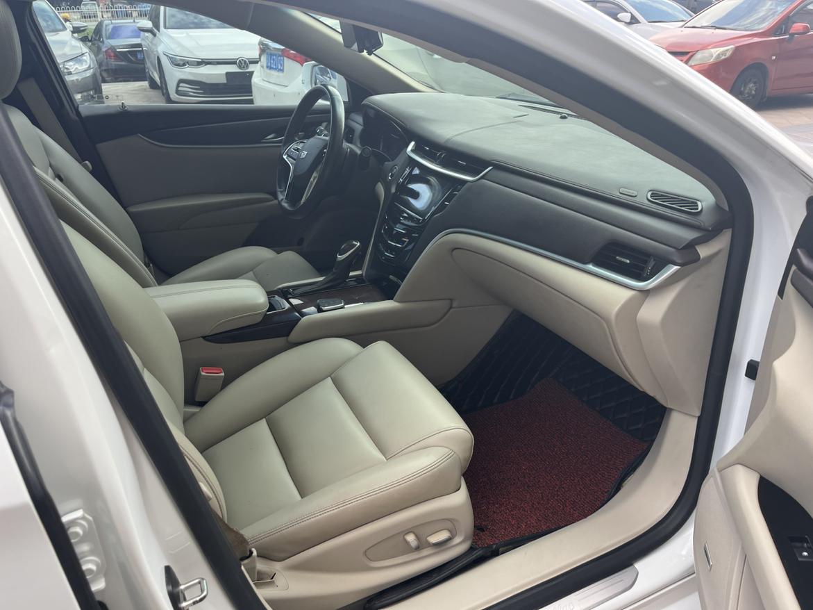 Cadillac XTS 2017 thumb 6