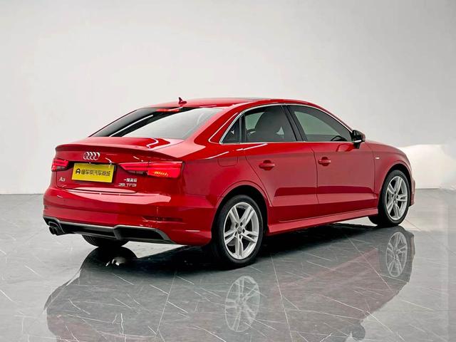 Audi A3 2018 thumb 5