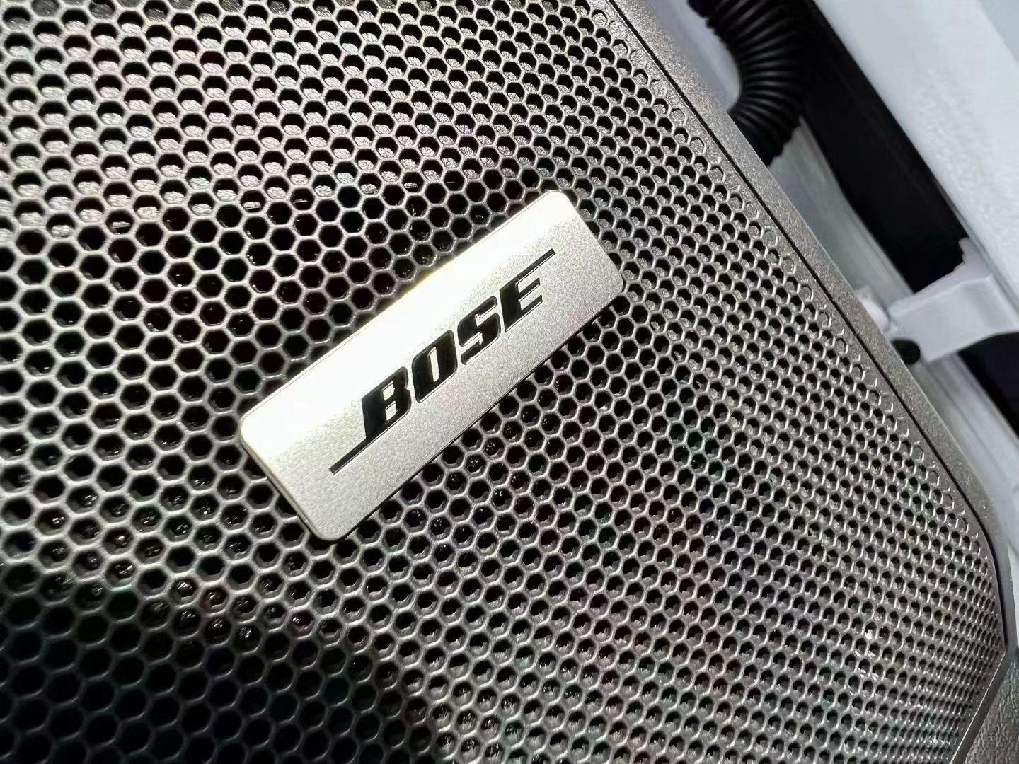 Porsche Cayenne 2018 thumb 5