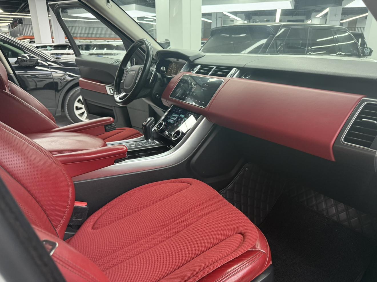 Land Rover Range Rover Sport 2017 thumb 6