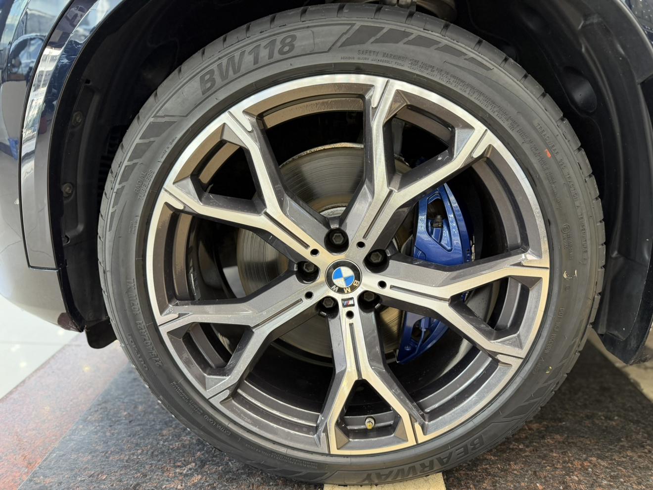 BMW X5 2021 thumb 8