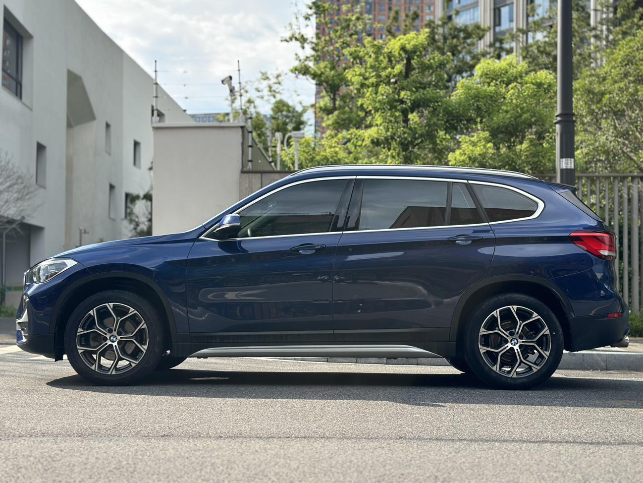 BMW X1 2020 thumb 2