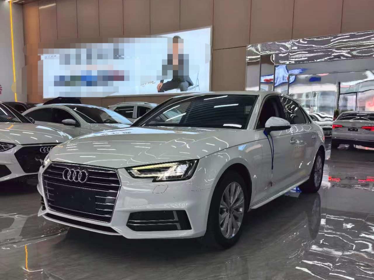 Audi A4 2019 thumb 10