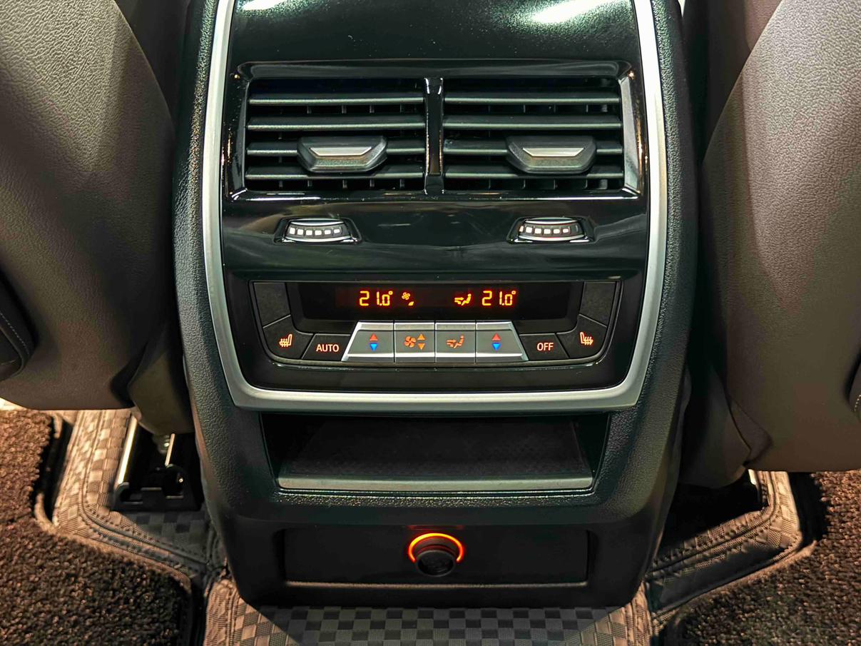 BMW X5 2026 thumb 6
