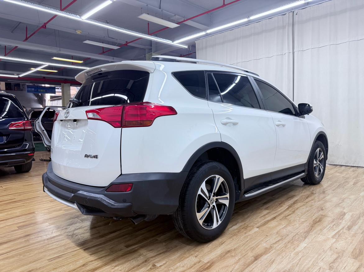 Toyota RAV4 2015 thumb 5