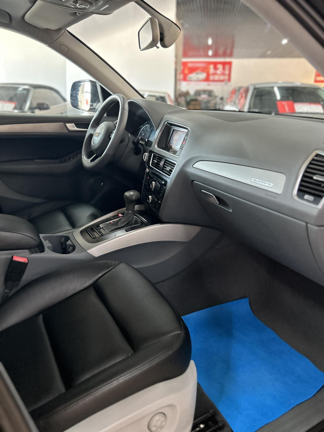 Audi Q5 2015 thumb 5