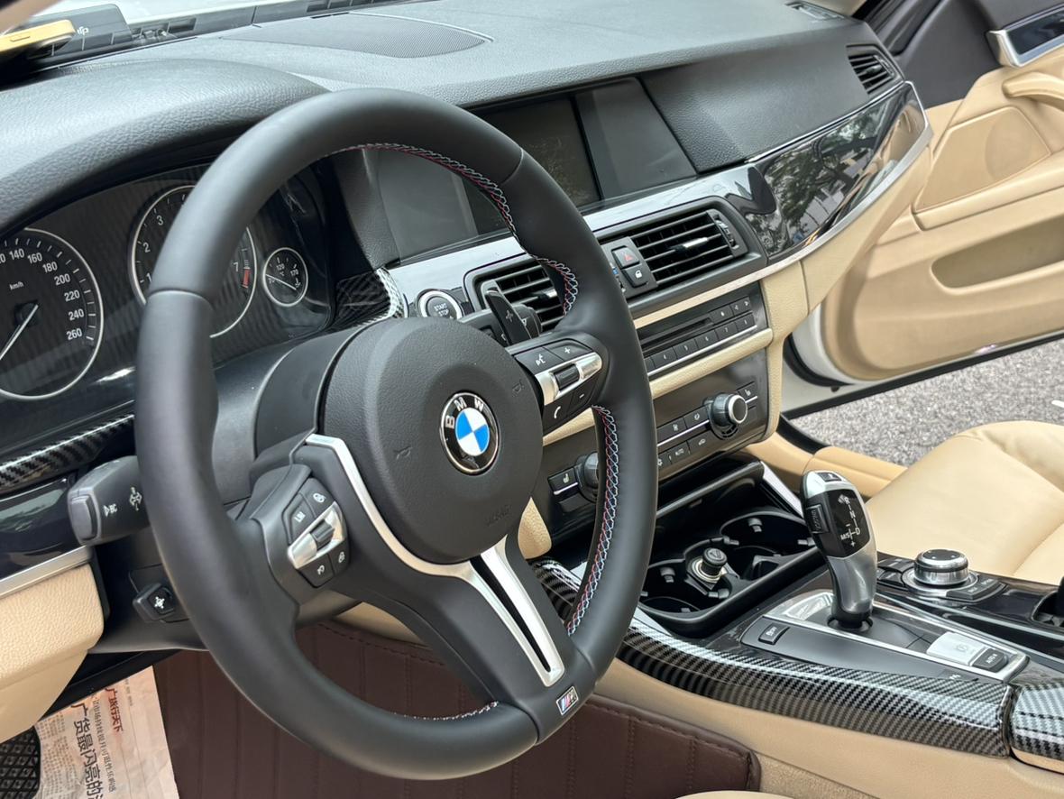 BMW 5 серии 2011 thumb 10