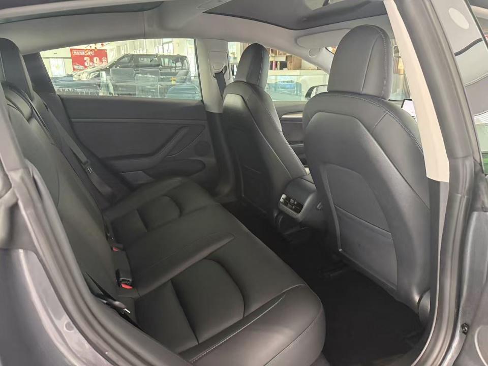 Tesla Model 3 2021 thumb 7