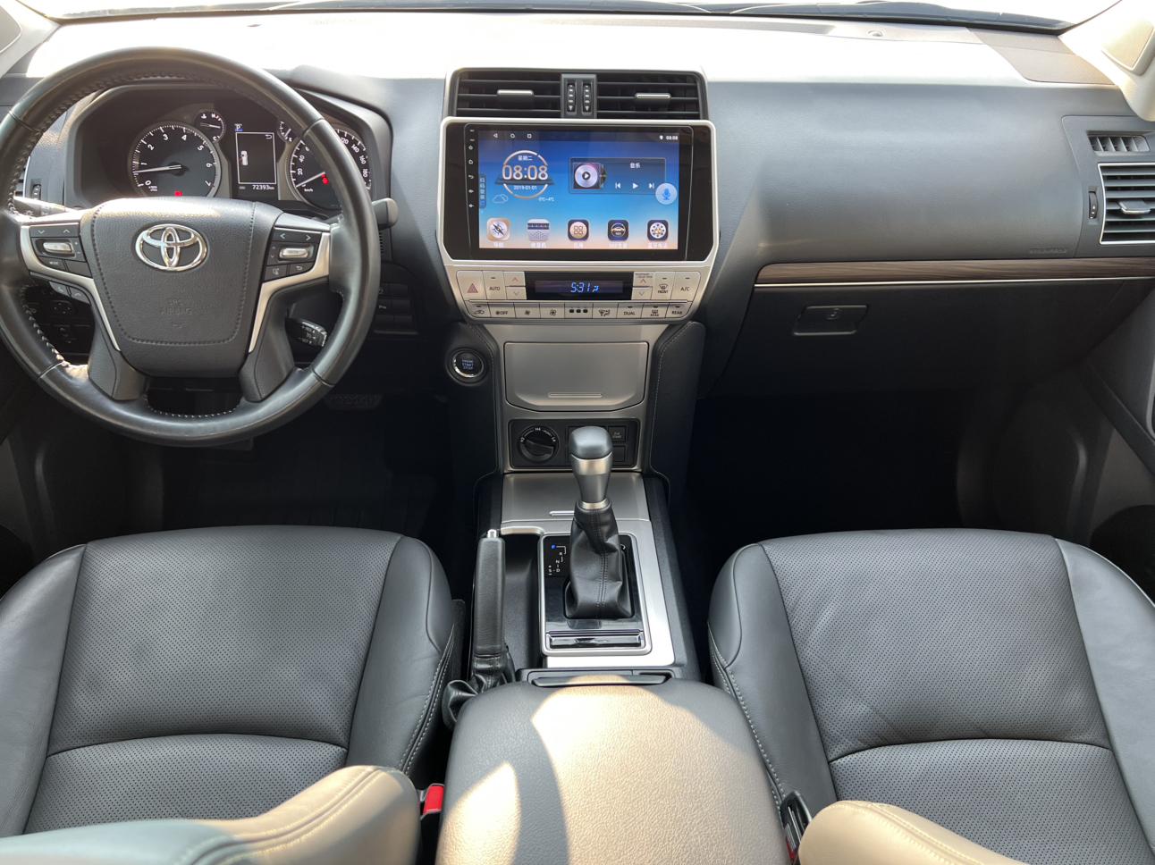 Toyota Land Cruiser Prado 2019 thumb 11