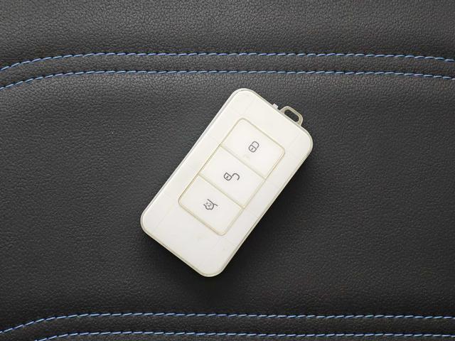 BYD Yuan 2018 thumb 9