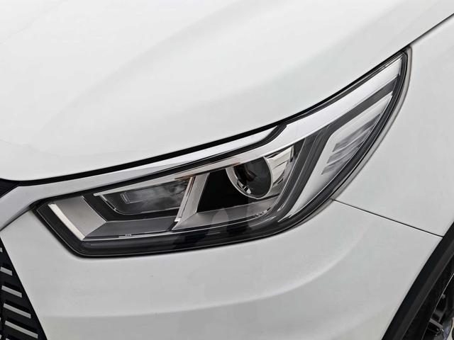 BYD Yuan 2018 thumb 10