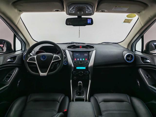 BYD Yuan 2018 thumb 12