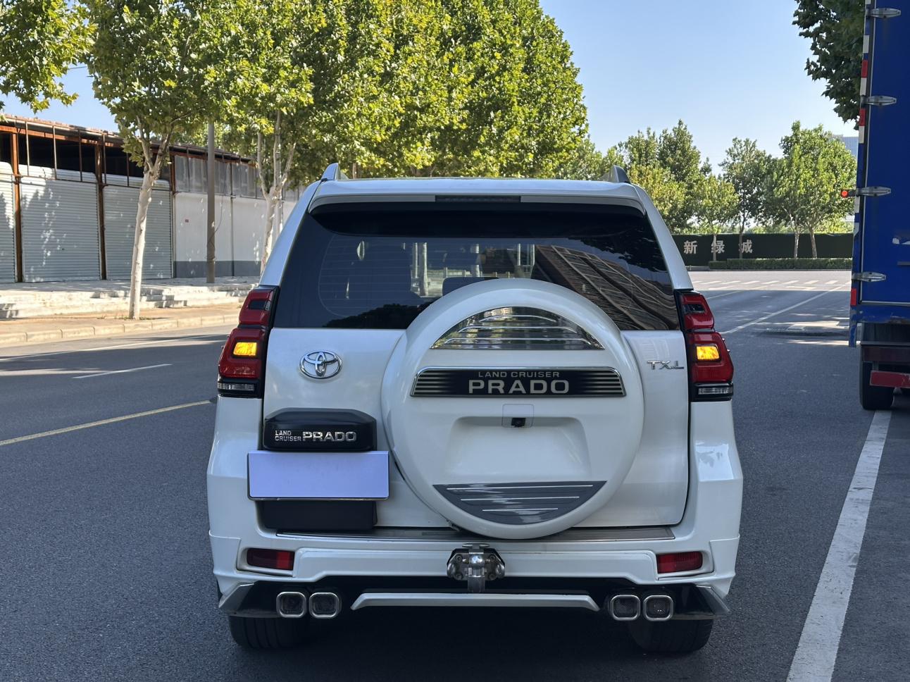 Toyota Land Cruiser Prado 2020 thumb 3