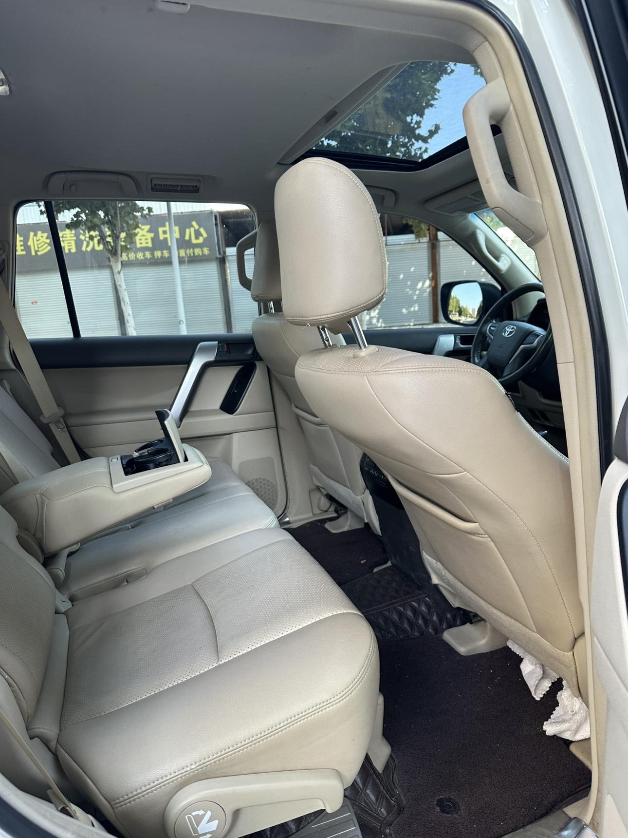 Toyota Land Cruiser Prado 2020 thumb 9