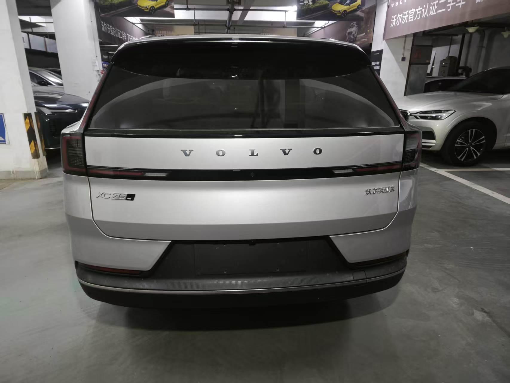 Volvo XC70 2026 thumb 12