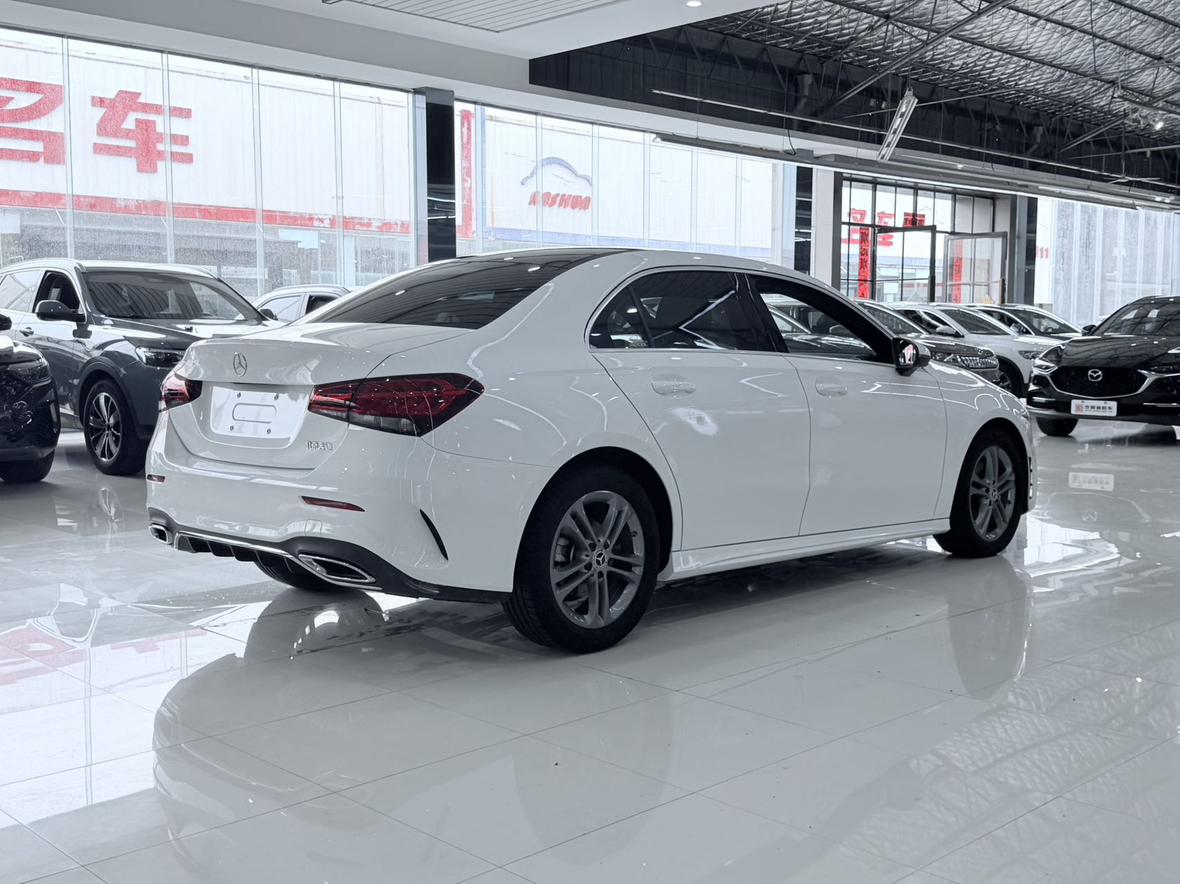 Mercedes-Benz A-Класс 2022 thumb 4