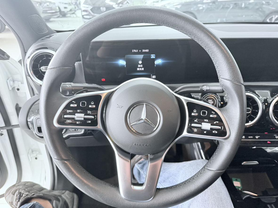 Mercedes-Benz A-Класс 2022 thumb 10