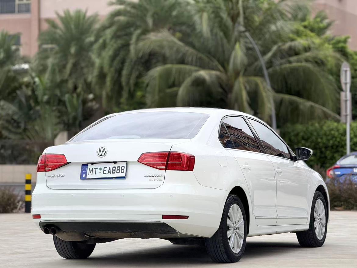 Volkswagen Sagitar 2015 thumb 4