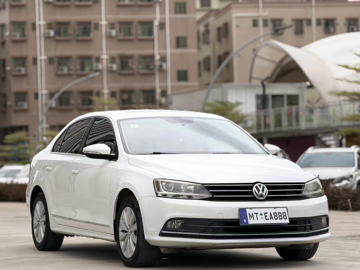 Volkswagen Sagitar 2015 thumb 10