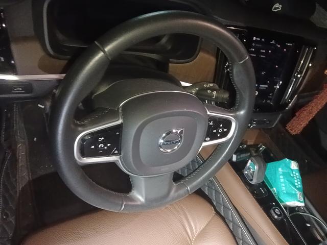 Volvo V90 2022 thumb 5