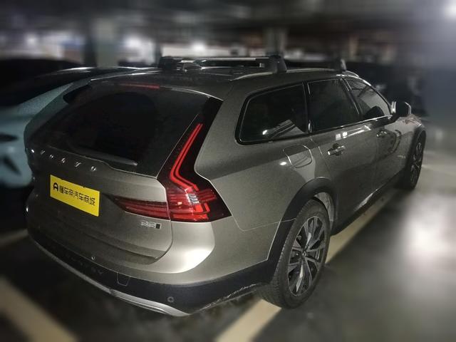 Volvo V90 2022 thumb 12