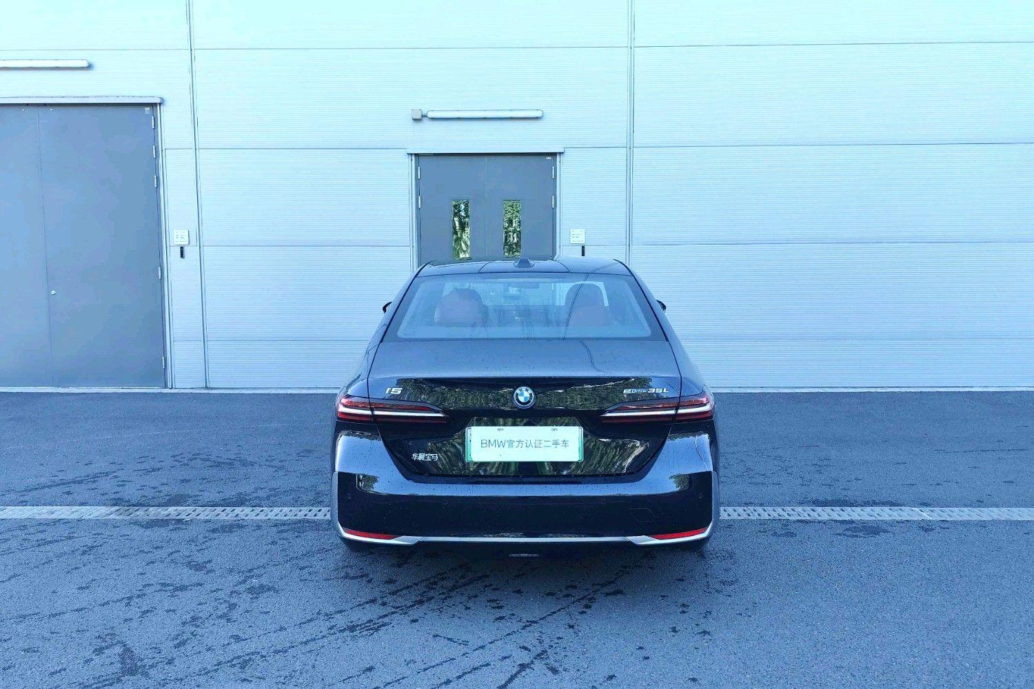 BMW i5 2024 thumb 2