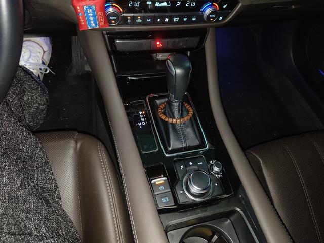 Mazda Atenza 2020 thumb 12