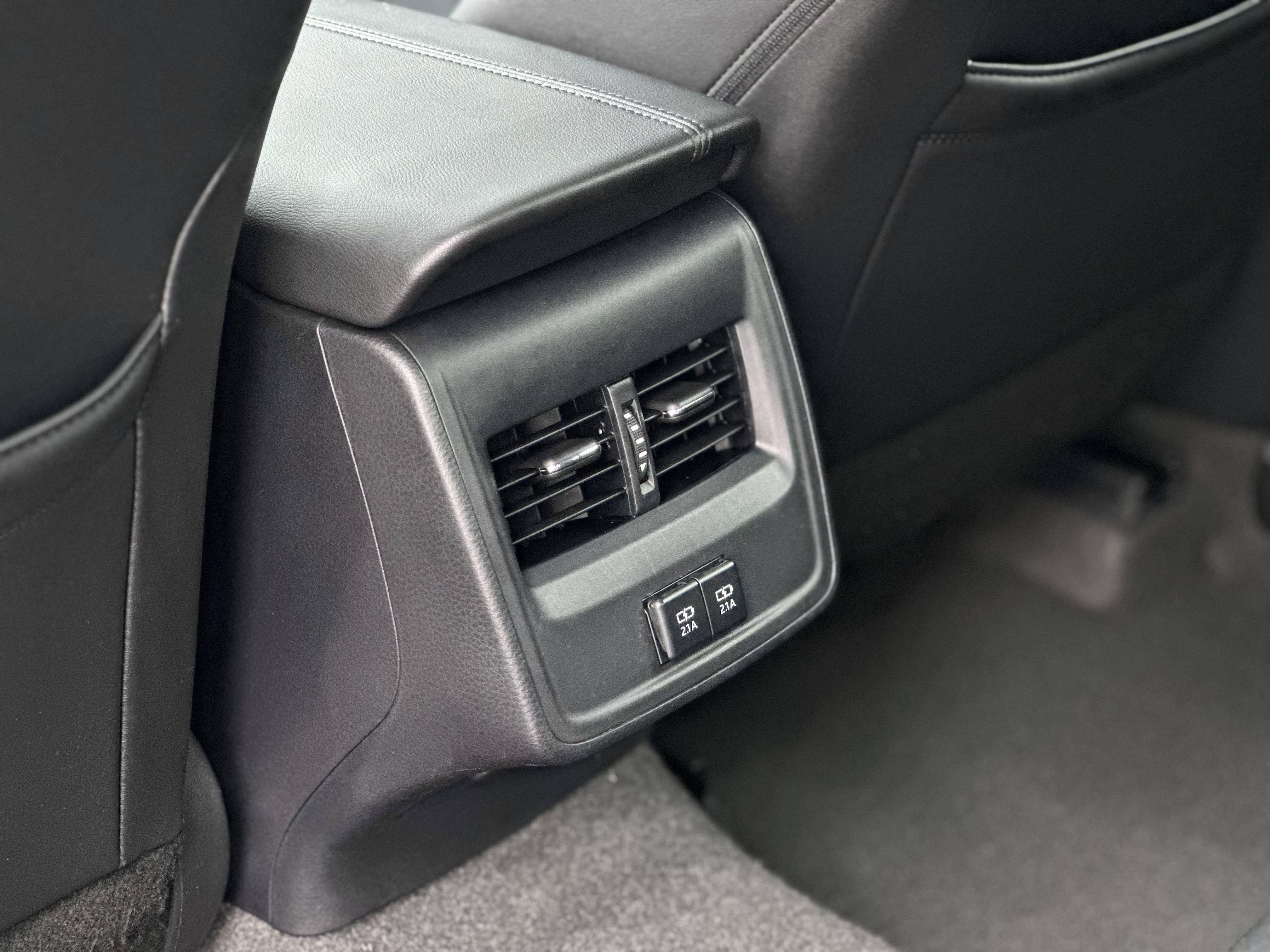 Toyota Avalon 2021 thumb 7