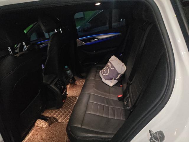 BMW X4 2020 thumb 10