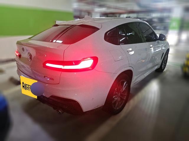 BMW X4 2020 thumb 12