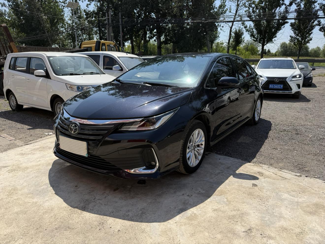 Toyota Crown 2021 thumb 11